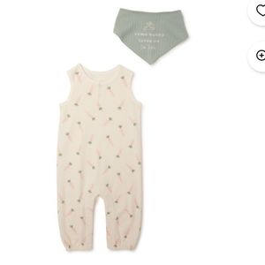 💥3for$15💥 2pc Baby romper and bandana